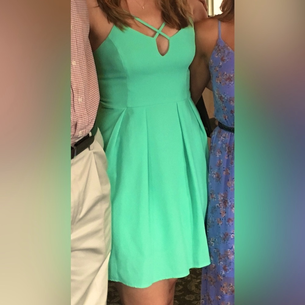 LOVELY CHIC DRESS;Criss Cross details;Fully lined;Fit & Flare;Worn one time